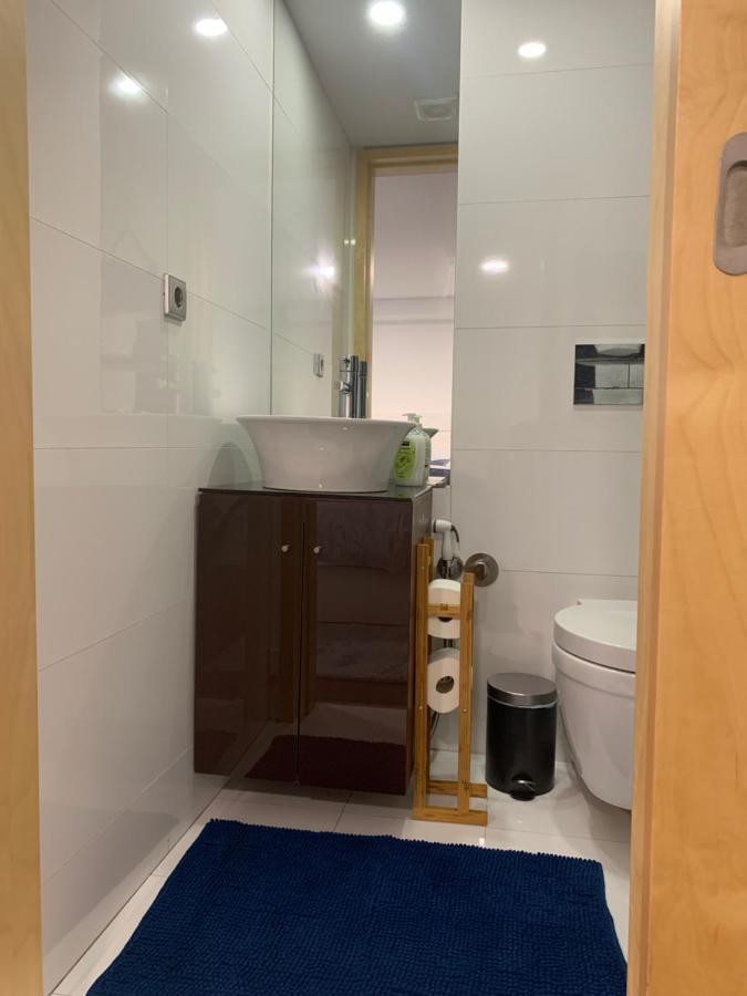 Oikos 77 Lägenhet Aveiro Exteriör bild