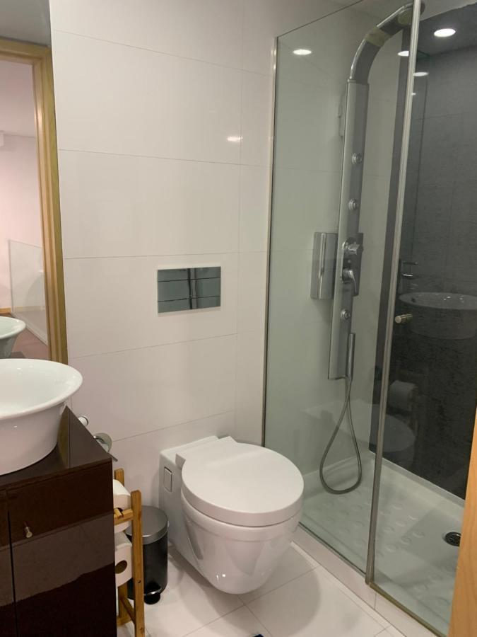Oikos 77 Lägenhet Aveiro Exteriör bild